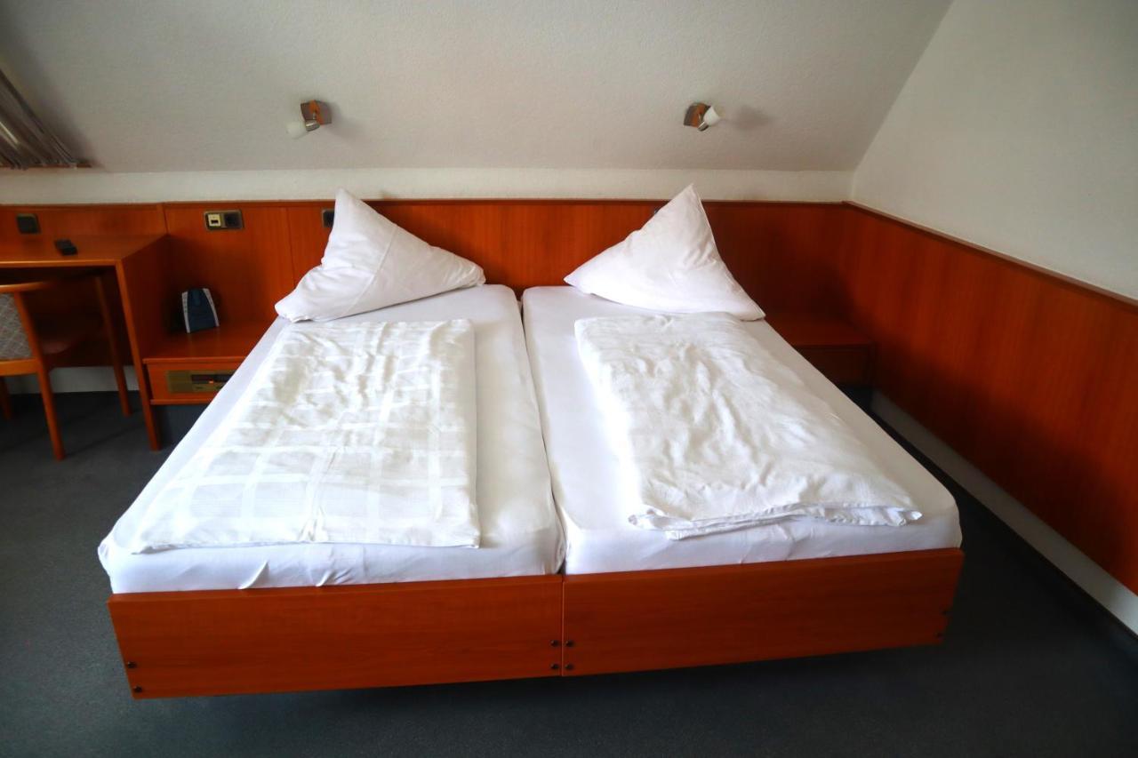 Hotel Pension Zur Harburg Uslar Zewnętrze zdjęcie