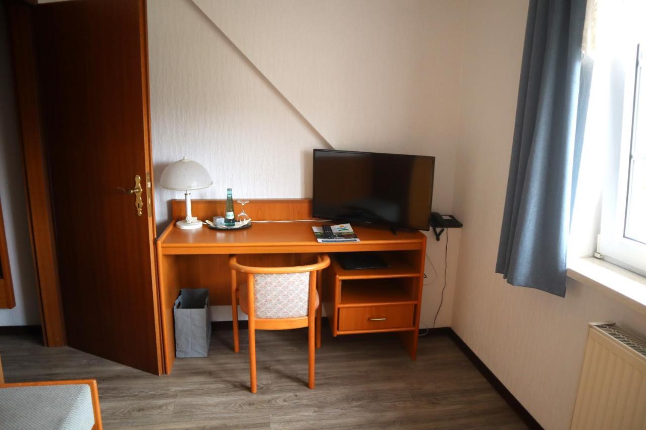 Hotel Pension Zur Harburg Uslar Zewnętrze zdjęcie